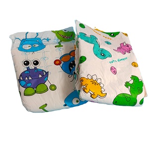 Couches jetables pour adultes de haute qualité à prix abordable avec matériau en coton doux et respirant, absorption de 800-1200 ml, prévention des fuites 3D - Product Image 2