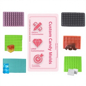 Moule en silicone hexagonal QQ rouge pour bonbons et chocolat, personnalisé professionnellement, TGM 2024, pour machine à couler les bonbons - Product Image 1