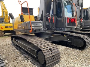 Excavadora usada grande en perfecto estado de alta calidad, Volvo EC240 excavadora sobre orugas, excavadora boutique usada de 24 toneladas a la venta - Product Image 3