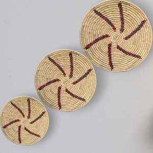 Venta de fábrica Natural Sabai Grass decoración de pared cesta redonda de mimbre decoración de pared cesta colgante para el hogar - Product Image 1