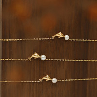 Vente en gros de bijoux personnalisés en acier inoxydable plaqué or 18 ct pour animaux de l'océan collier de baleine pour femmes