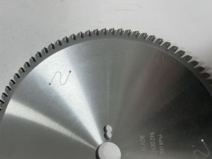 300*3,<span class=keywords><strong>2</strong></span>/<span class=keywords><strong>2</strong></span>,<span class=keywords><strong>2</strong></span>*30 мм карабин из твердой древесины режущий диск 96t дисковые пилы PCD - Product Image 5