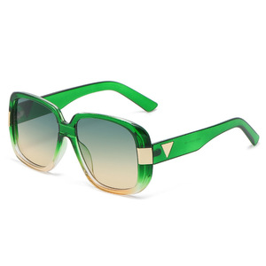 Lunettes de soleil carrées dégradées tendance pour femmes, style vintage, pour la conduite, surdimensionnées - Product Image 2