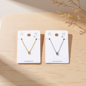 Cheville en acier inoxydable avec lettre N Angelina, design minimaliste pour femme, bijoux tendance - Product Image 3