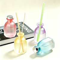 Nouvel Arrivage – Diffuseur d'Arômes Haut de Gamme Sans Flamme en Verre pour Intérieur – Bouteille de Diffusion à Bâtonnets – Rafraîchisseur d'Air Longue Durée – Parfum Durable