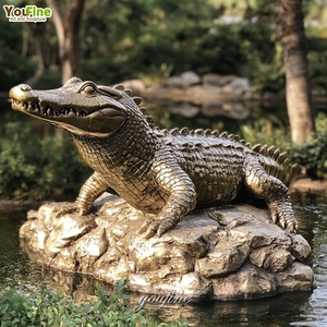 Statue de jardin en métal grandeur nature crocodile en bronze près de <span class=keywords><strong>la</strong></span> <span class=keywords><strong>rivière</strong></span> sculpture - Product Image 2