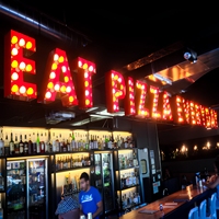 DakeSign Factory - Vente en gros de panneaux lumineux LED personnalisés, enseignes néon pour bars, magasins, hôpitaux, décoration, pas de commande minimum, enseignes extérieures