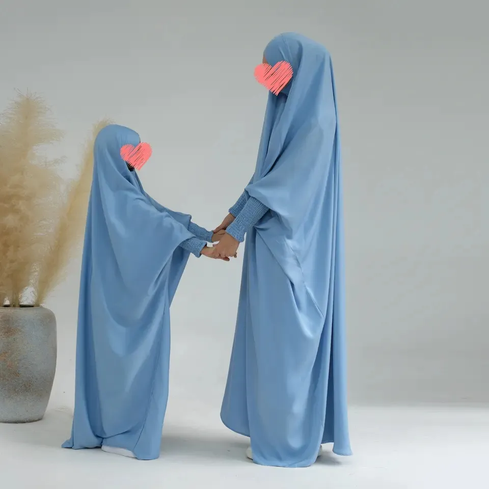 EID Hot Sale Kids Abaya 4 Sizes Satin Elastic Sleeve Prayer Abaya Girls Jilbab Abaya Muslim Dress