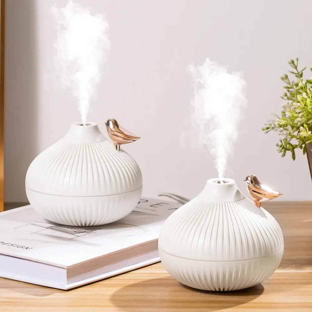 Mini humidificador USB de cebolla pequeña, regalo creativo barato de calidad de 300ml, humidificador de aire ultrasónico de escritorio portátil, fabricante de niebla fría