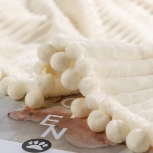 Tiro de franela Beige, suave y esponjoso, peludo, cálido, cómodo con bordes de Pompón, estampado ecológico para sofás, camas, sofás - Product Image 6