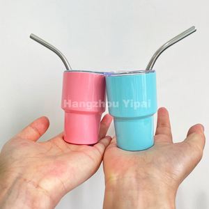 Vaso de chupito mini de doble pared de 2 oz con tapa y pajita, para sublimación por transferencia térmica, mantiene frío o caliente - Product Image 4