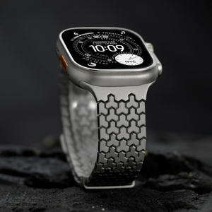 Bracelet à maillons en acier inoxydable à libération rapide pour Apple Watch toutes séries 10 11 46 mm 42 mm Ultra 49 mm, bracelet magnétique en métal - Product Image 1