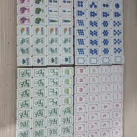 Modernes Minimalistisches Amerikanisches Mahjong-Set, Einfache Acrylsteine mit Goldfolie, Elegantes Tischspiel für Zuhause