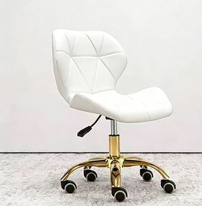 Chaise de technicien de salon de beauté rembourrée en cuir PU, réglable en hauteur, avec dossier haut et pivotante, pour salon de manucure, en métal - Product Image 3