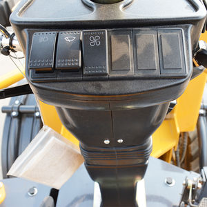 Nueva Retroexcavadora 4x4 con Motor Yunnei Diésel con Certificación CE y EPA, Motor PLC, Rodamiento, Bomba Hidráulica de Alta Eficiencia de 37KW y Caja de Cambios - Product Image 2