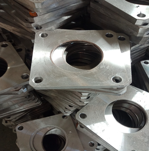 Factory Direct Carbon Steel Round <b>Flanges</b>-Customizable Design for Heavy-Duty Industrial Applications Pressure Class 150-2500 - Product Image 4