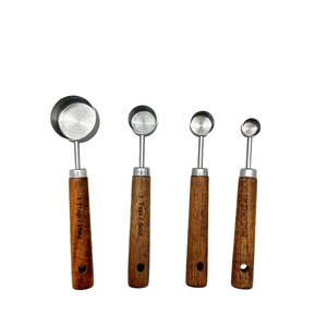 ชุดช้อนตวงสแตนเลสพร้อมที่จับไม้จำนวน4ชิ้น - Product Image 1