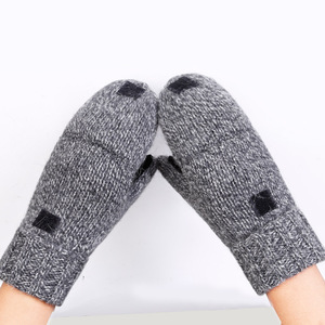 Personnalisé Hiver Femmes <span class=keywords><strong>Homme</strong></span> <span class=keywords><strong>Laine</strong></span> Épaisse Mitaines Ouvertes Demi Doigt Gants Chaud Flip Extérieur En Cuir Tricot Mitaines Douces - Product Image 2