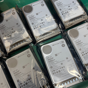 ฮาร์ดไดรฟ์ Exos SAS-12GBPS รุ่นใหม่แท้ 0GPP63 ความจุ 24TB SAS 7.2K RPM พร้อมถาด รองรับ 14g/15g/16g สำหรับเซิร์ฟเวอร์ Poweredge - Product Image 4