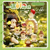Figurine de chat champignon créative en boîte mystère, ornement de bureau Mushroomie Cat, miniature animale en résine, décoration d'intérieur, jouet d'art de collection