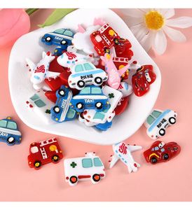 Breloques en résine pour voiture Bus scolaire <span class=keywords><strong>Avion</strong></span> Ambulance Police Car Diy Decoration for Phone Case Hair Clip - Product Image 6