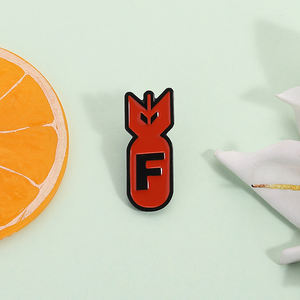 Dibujos animados bomba patrón esmalte pines divertido interés broche solapa insignia mochila ropa joyería regalos para amigos - Product Image 2