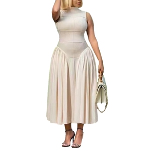 Vestido plisado sin mangas de cuello alto y cintura alta de color liso para mujer, a la moda, al por mayor - Product Image 4