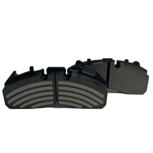 Plaquettes de frein semi-rigides pour essieu arrière, résistantes à la chaleur jusqu'à 600 degrés ° C, Formule sans cuivre, idéal pour le transport routier longue distance - Product Image 2
