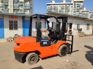 Gebruikt <span class=keywords><strong>Toyota</strong></span> Heftruck 7FD50 3000kg Capaciteit Originele Japanse Heftruck met Originele <span class=keywords><strong>Toyota</strong></span> Motor Getest & Gecertificeerd - Product Image 3