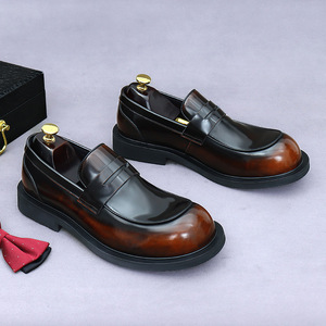 High-quality large-brimmed leather business formal shoes, genuine cowhide leather, comfortable slip-on design, glossy surface - Product Image 4