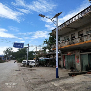 ไฟถนนพลังงานแสงอาทิตย์ 60w ใช้ในบ้านได้ พร้อมเสาไฟ LED - Product Image 1