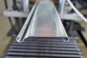 מכונת עיצוב פרופילים לגלילי תריס גלילה מהירים - Product Image 4