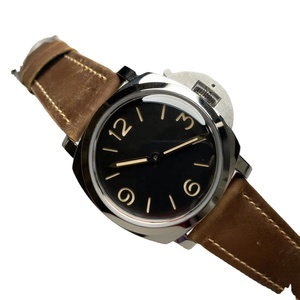 Montre Classique Célèbre à Mouvement Mécanique avec Veilleuse pour Homme et Femme - Product Image 1