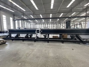 Machine de découpe <span class=keywords><strong>laser</strong></span> à suspension latérale 3000W 3 mandrins, longueur 12m, capacité 360mm pour tuyaux métalliques de moyenne épaisseur - Product Image 3