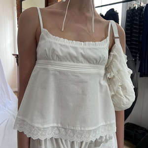 Nouveau débardeur en dentelle française blanc pour femme, tissé, écologique, respirant, ample et confortable, idéal pour les vacances à la plage - Grande vente - Product Image 2