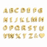 Lettre DIY bijoux 26 pendentif Alphabet anglais en acier inoxydable breloque initiale pour collier Bracelet accessoires