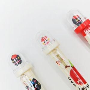 Stylo gel rotatif en plastique motif pomme et chat, avec capuchon transparent en acrylique, pointe 0,5 mm, écriture fluide, motif paysage mignon, encre noire pour l'école et le bureau - Product Image 4