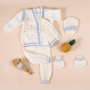 All'ingrosso di alta qualità 5 pezzi/set Set di <span class=keywords><strong>abbigliamento</strong></span> per bambine e bambine maglione lavorato a maglia e pantaloni Set di <span class=keywords><strong>abbigliamento</strong></span> per neonati - Product Image 1