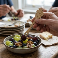 Creatieve druivenpatroon bamboe fruitvorkjes EC NO 1935 gecertificeerd milieuvriendelijke wegwerp dessertprikkers voor buffetfeestjes
