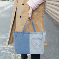 Sac fourre-tout à bandoulière en jean de style designer pour femme, couleur unie, fermeture éclair, avec compartiments de rangement, idéal pour le shopping, toutes saisons, avec logo brodé