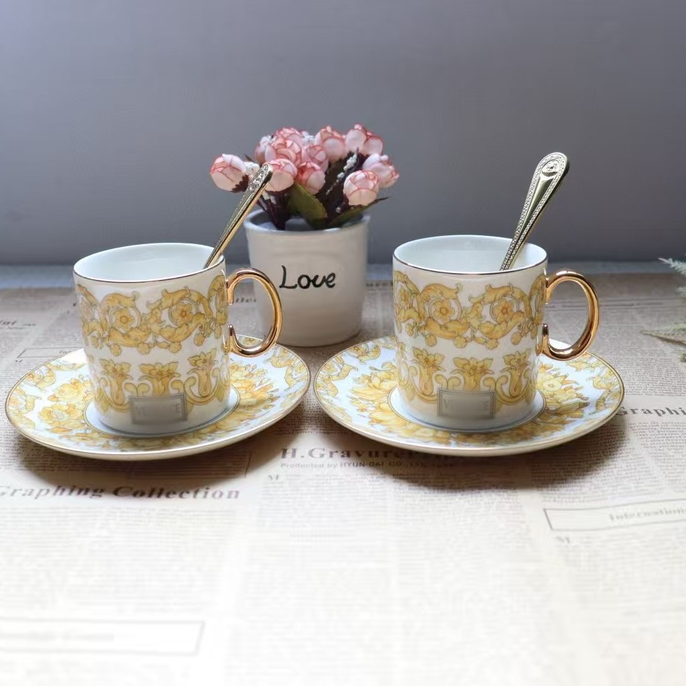 Plato de doble taza