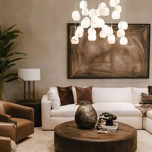 โคมไฟระย้าแบบโมเดิร์นหรูหราสำหรับโต๊ะอาหาร ดีไซน์สร้างสรรค์ ไฟ LED ทองแดง ทรงเส้นตรง ประดับด้วยหินอลาบาสเตอร์ - Product Image 6