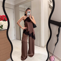 Ensemble Camisole et Pantalon Asymétrique en Satin avec Dentelle Patchwork, Nouvelle Collection Été, Style Doux et Séduisant, Vente en Gros pour Boutiques, pour Femme