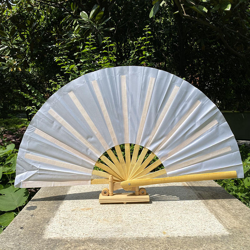 Tissu blanc + bambou