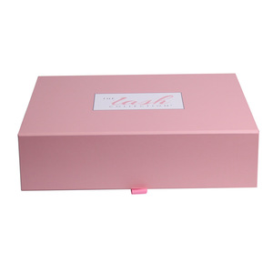 Custom Logo Portable Design Luxury Gift Packaging Box Magnetic Folding Box for Clothing Storage Custom Paper Boxes - Product Image 2