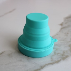 ถ้วยอนามัย VCARE ซิลิโคนเกรดทางการแพทย์ ใช้ซ้ำได้ 100% แบบพับได้ พร้อมอุปกรณ์ฆ่าเชื้อ สีตามสั่ง ขนาด S/M/L น้ำหนัก 17 กรัม - Product Image 2