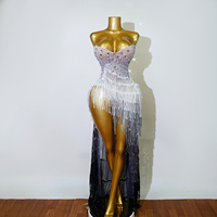Robe mini sans bretelles à franges et sequins, ornée de strass et de perles, en maille, pour scène, tenue de performance pour femme, sur mesure, style Drag Queen
