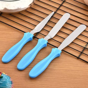 Juego de 3 Espátulas de Acero Inoxidable para Decoración de Pasteles, Fondant y Repostería, Mini Espátulas de Plástico para Crema - Product Image 3