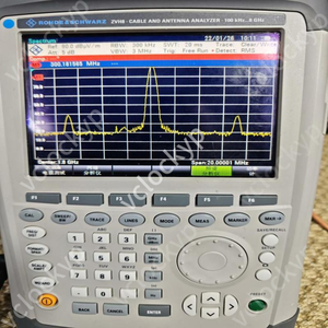 Equipo Usado Rohde & Schwarz ZVH8 Analizador de Espectro de 100KHz-8GH, Analizador de Cables y Redes, Medidor de Potencia - Product Image 5