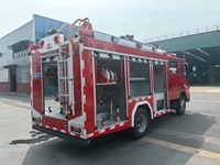 Camion de pompiers léger FOTON avec réservoir d'eau, mini-camion de pompiers d'urgence